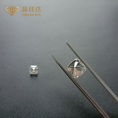 1.0ct ল্যাবরেটরি গ্রোয়েড লস ডায়মন্ড কুশন কাট VS Hpht